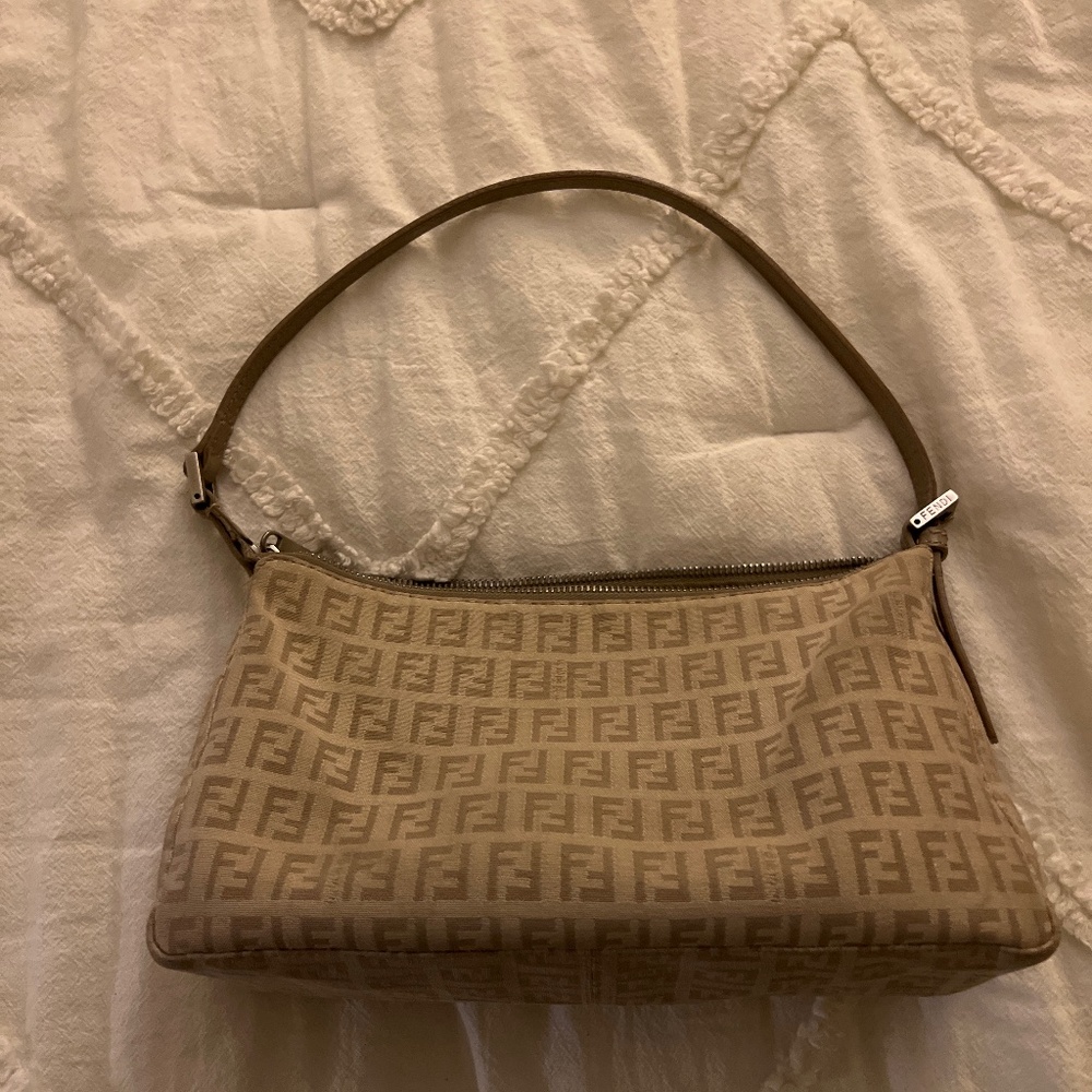 Vintage Fendi Baguette